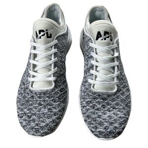APL Techloom Phantom M Sneakers Women's Size 8.5 White/Cosmic Gray
